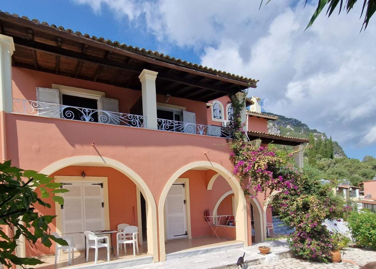 Atisis Apartments Benitses  Dış mekan fotoğraf
