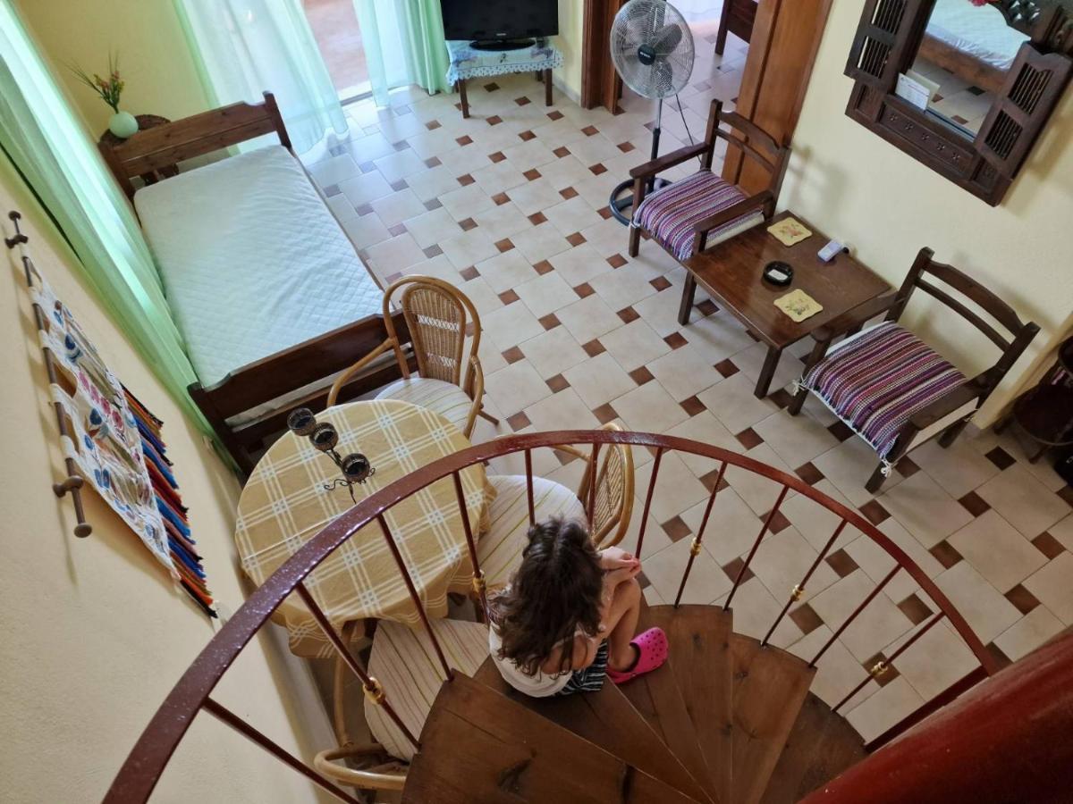 Atisis Apartments Benitses  Dış mekan fotoğraf