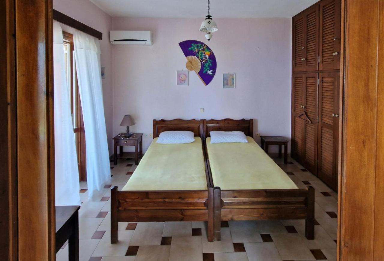 Atisis Apartments Benitses  Dış mekan fotoğraf