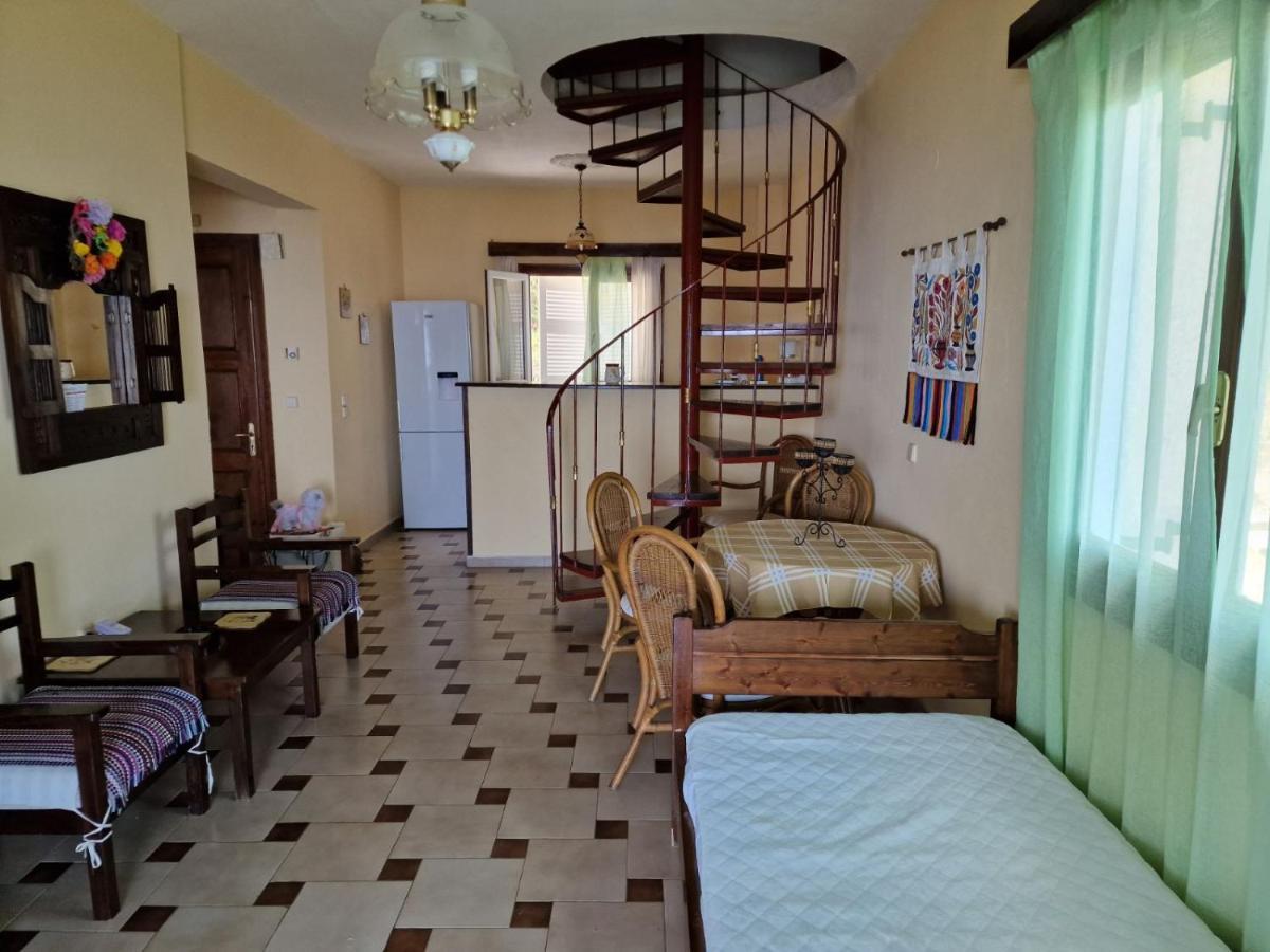 Atisis Apartments Benitses  Dış mekan fotoğraf