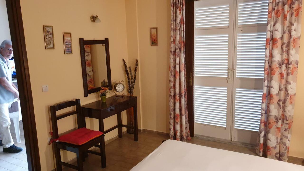 Atisis Apartments Benitses  Dış mekan fotoğraf