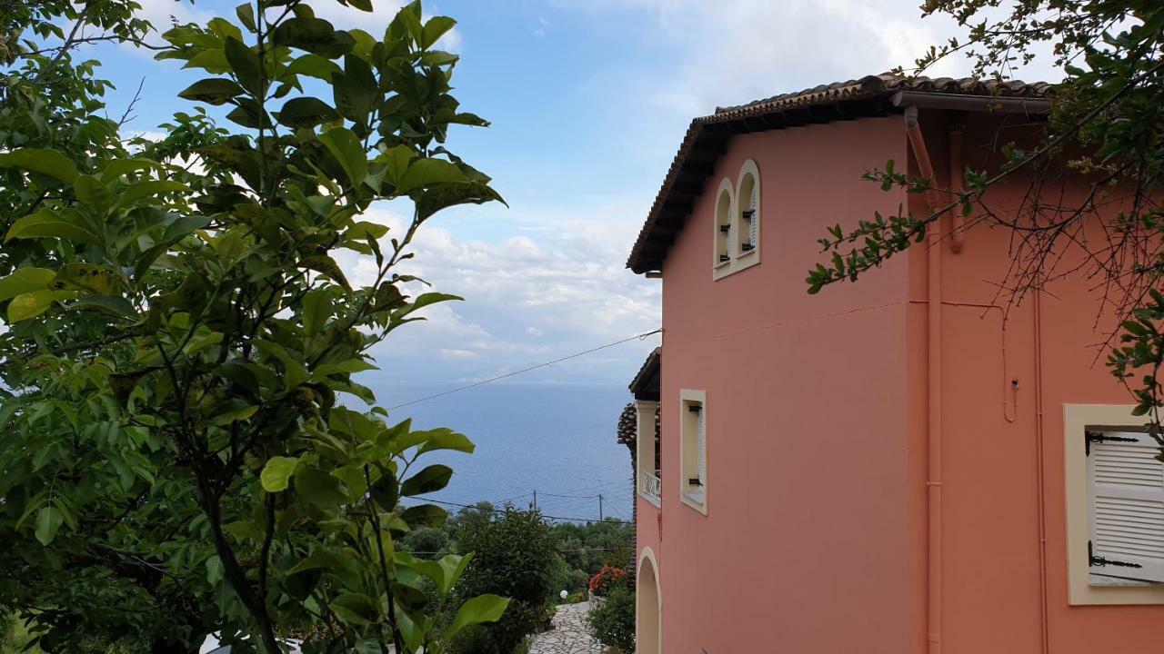 Atisis Apartments Benitses  Dış mekan fotoğraf